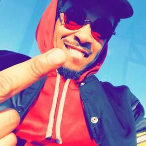 Meet your Posher, Mikey